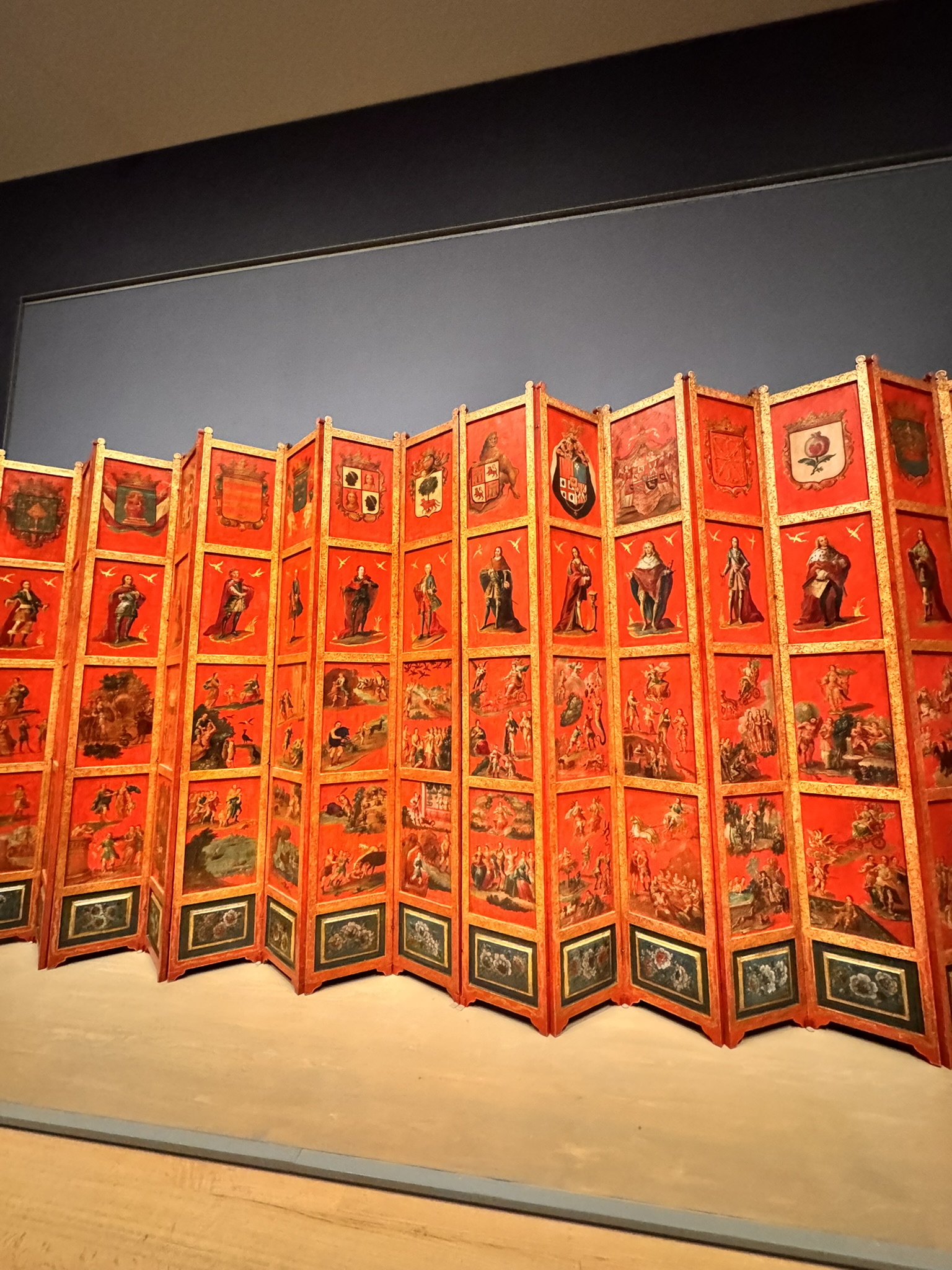Chinese folding screens - japanning